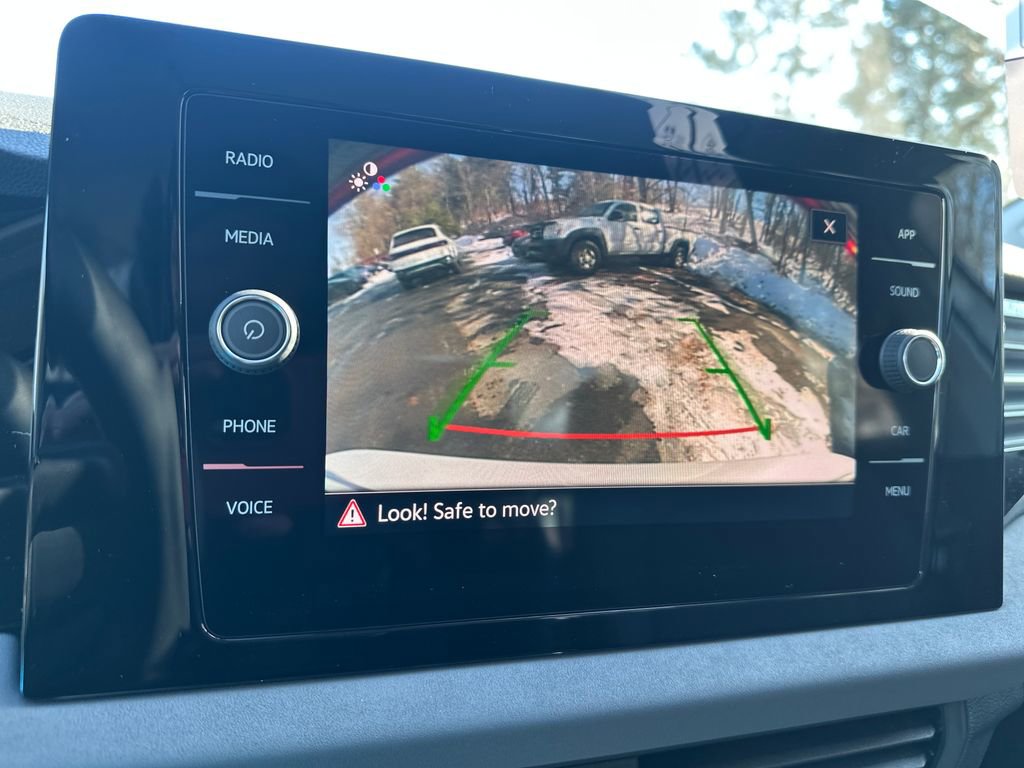 New 2026 Volkswagen Jetta SE image 9