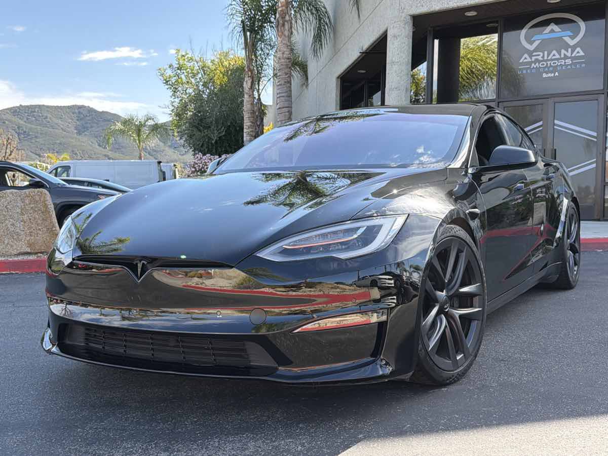 Used 2021 Tesla Model S Plaid AWD/4WD image 2