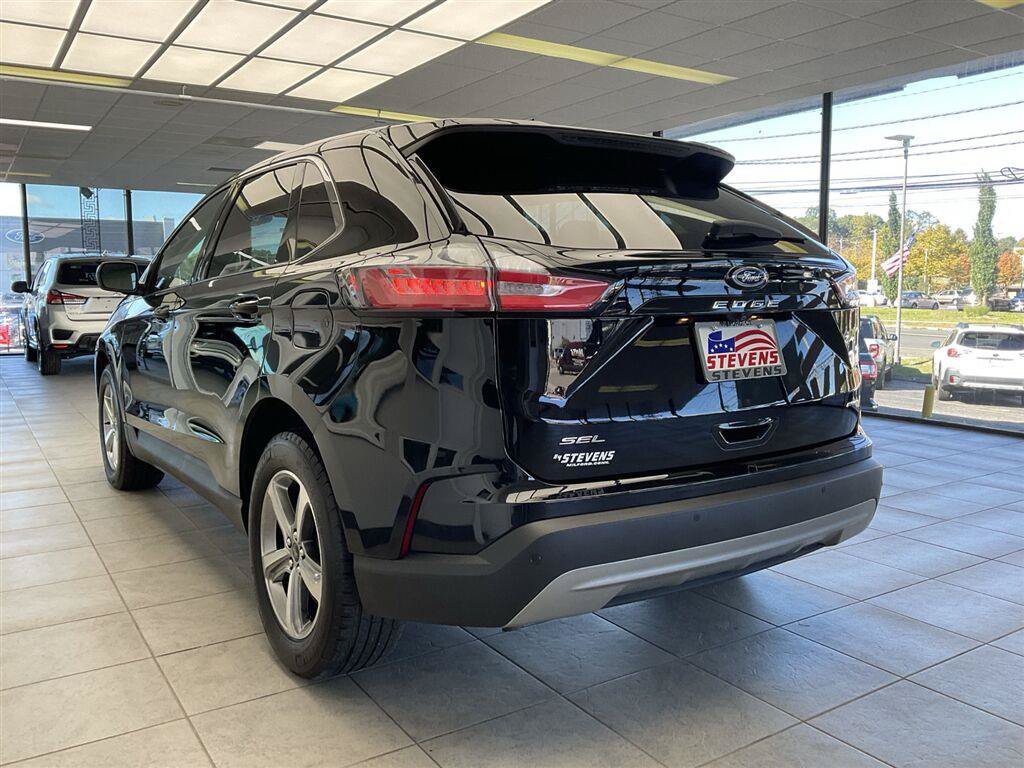 Used 2023 Ford Edge SEL w/ Convenience Package AWD/4WD image 7
