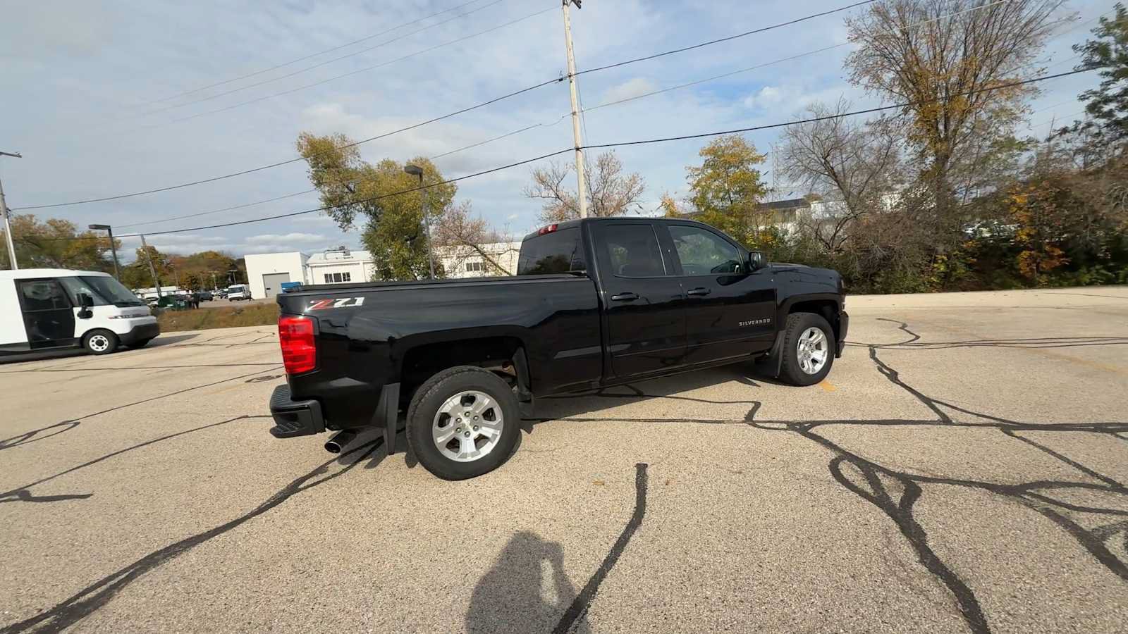Certified 2019 Chevrolet Silverado 1500 LT w/ All Star Edition AWD/4WD image 9