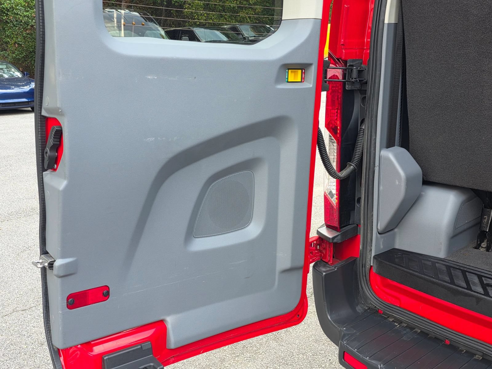 Used 2018 Ford Transit 350 XL RWD image 21