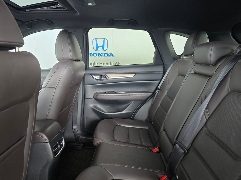 Used 2021 MAZDA CX-5 Signature image 17