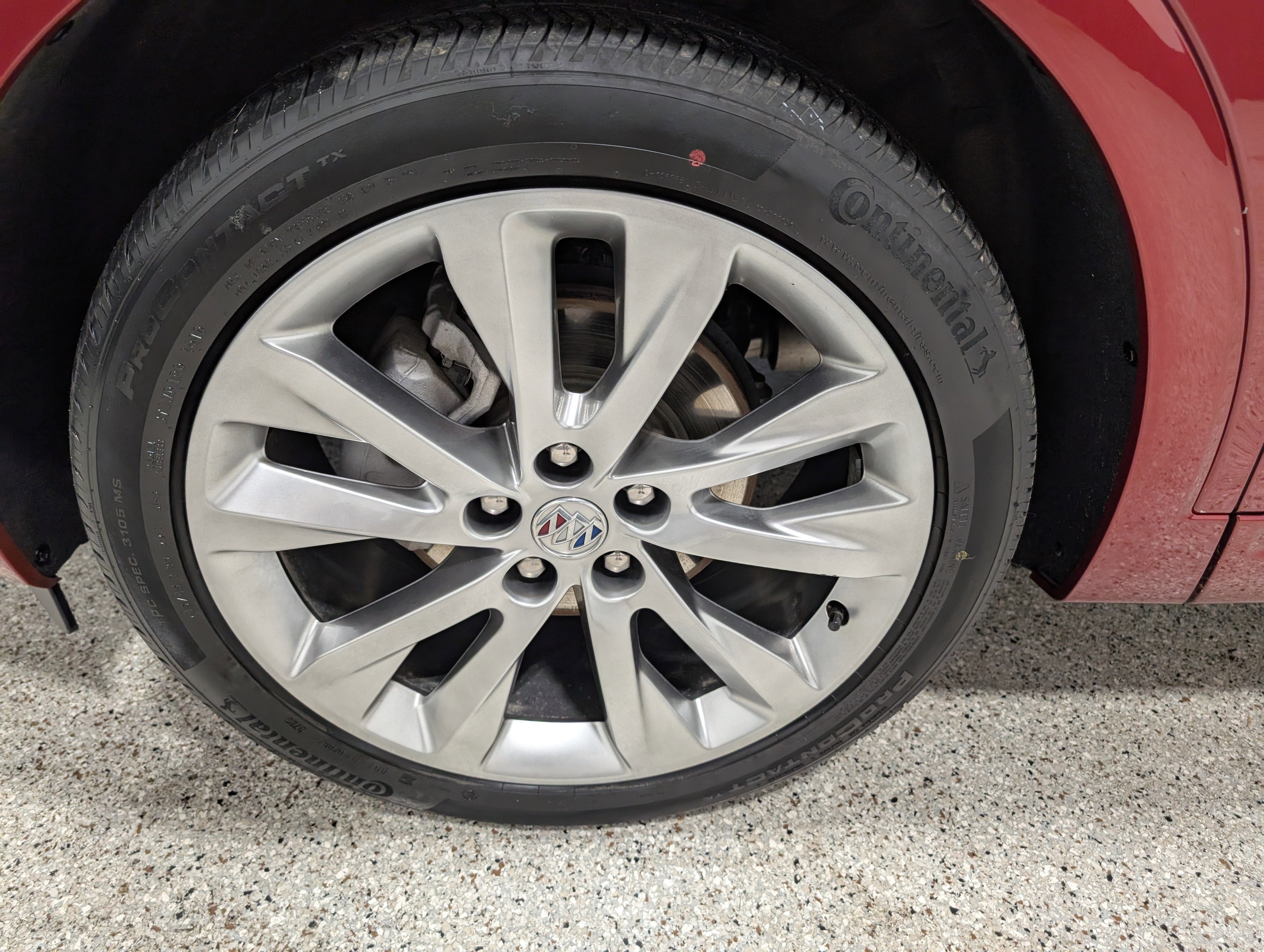 Used 2023 Buick Envision Avenir image 9