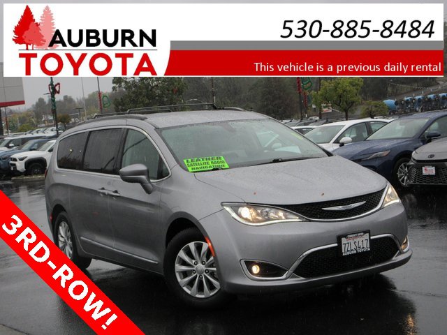Used 2017 Chrysler Pacifica Touring-L