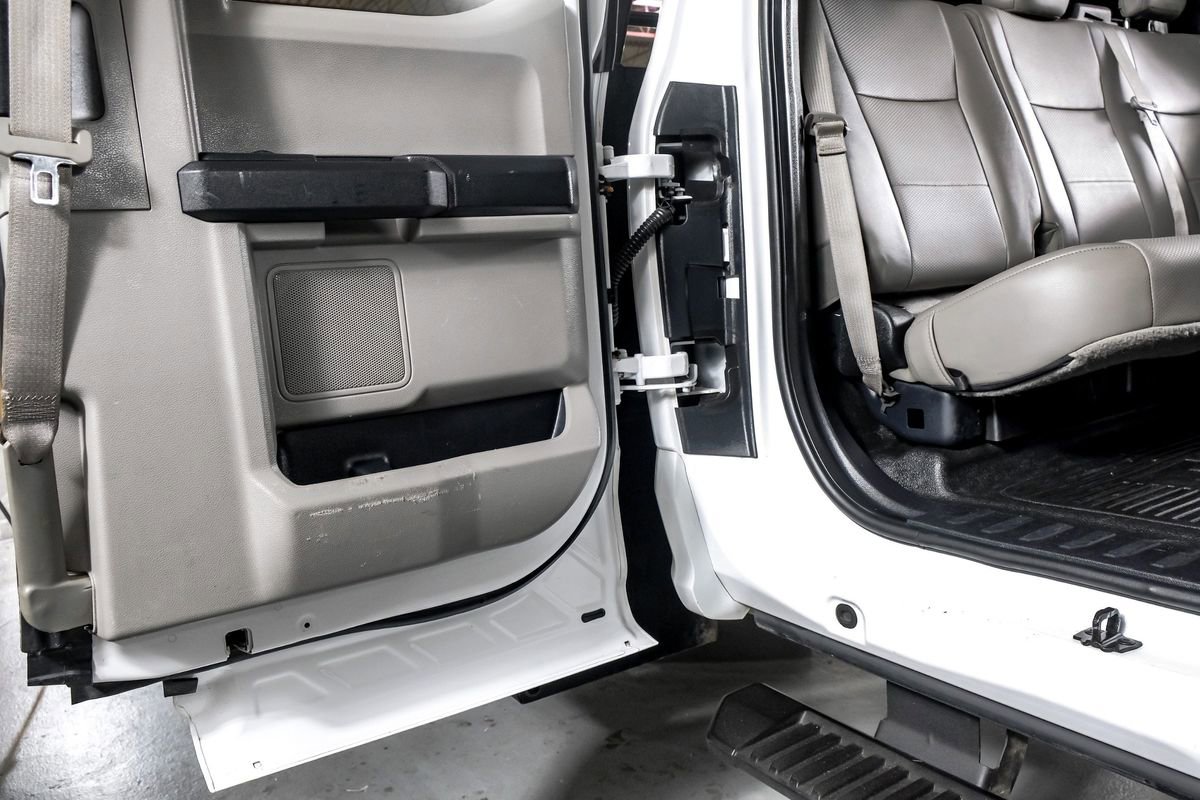 Used 2019 Ford F550 4x4 SuperCab Super Duty image 34