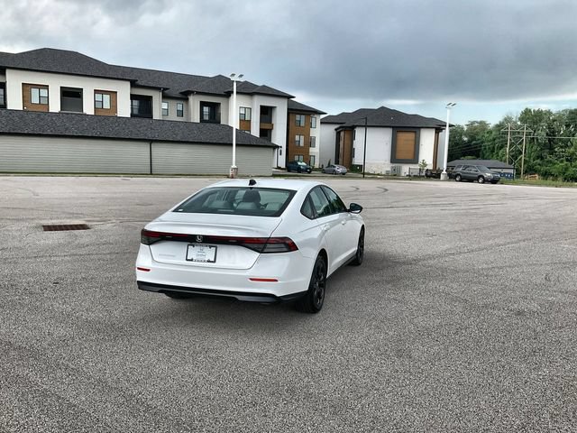 Certified 2025 Honda Accord SE image 14