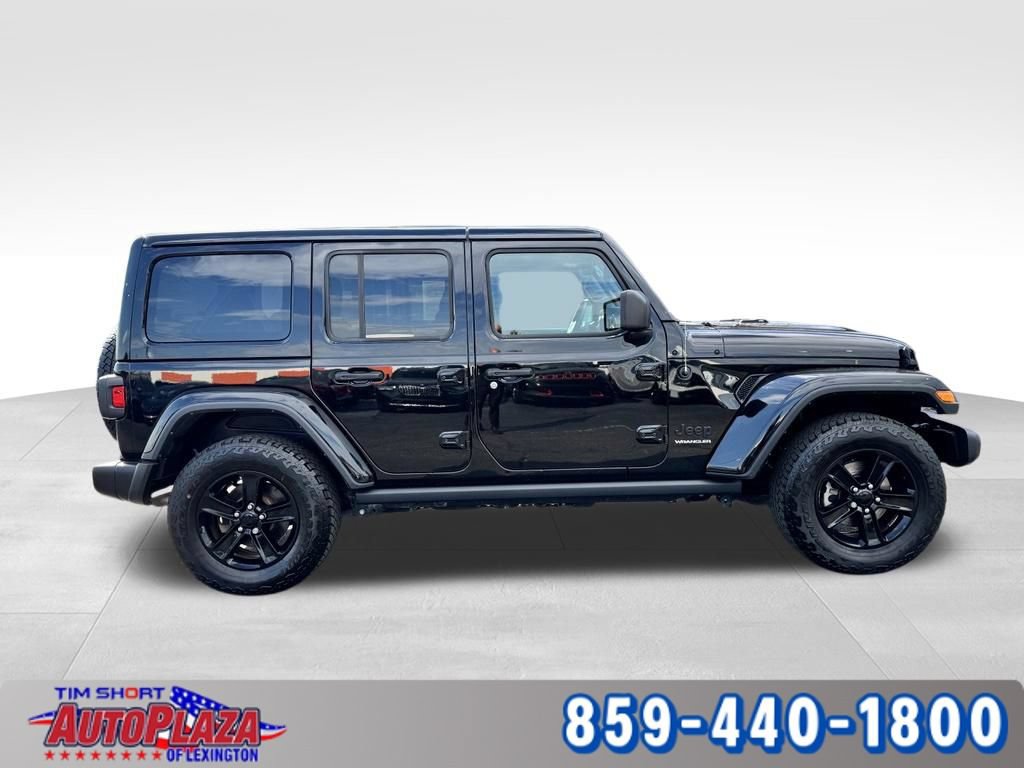 Used 2023 Jeep Wrangler Unlimited Sahara AWD/4WD image 9