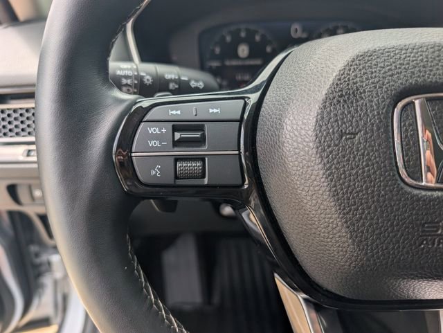 Used 2023 Honda Civic Touring image 13