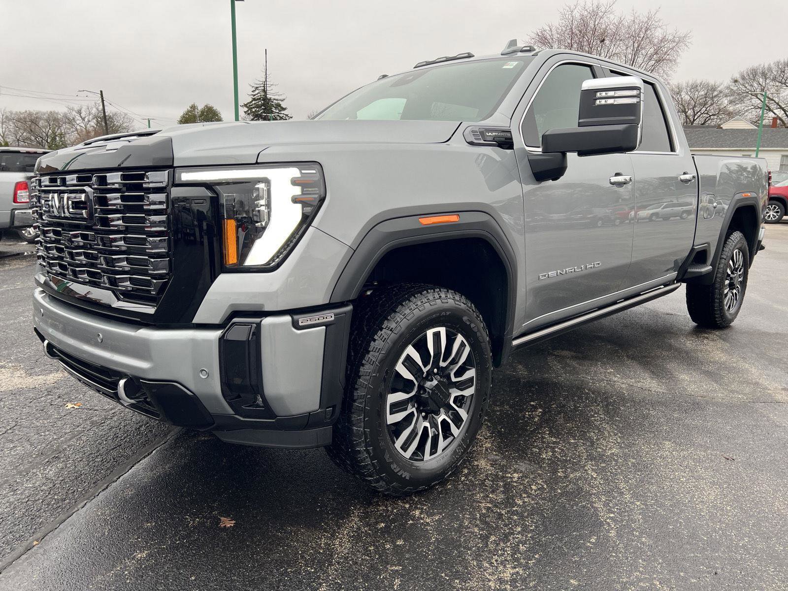 New 2026 GMC Sierra 2500 Denali Ultimate image 13
