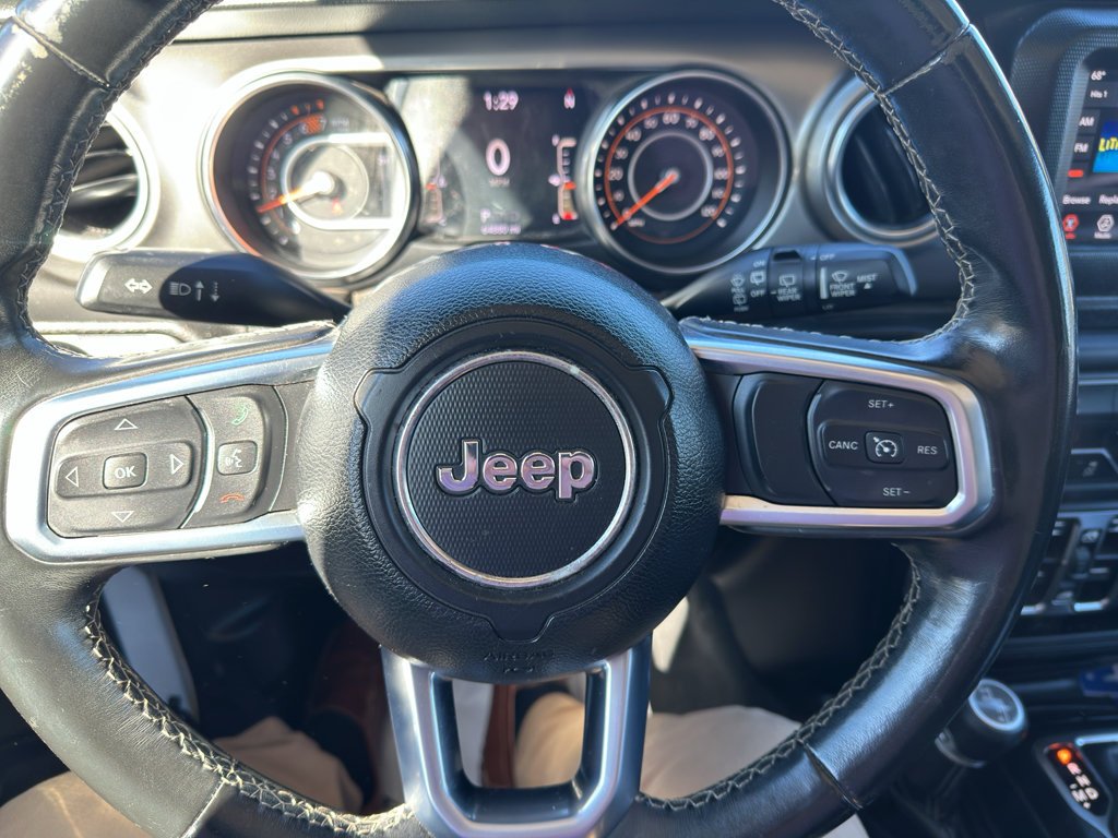 Used 2020 Jeep Wrangler Unlimited Sahara AWD/4WD image 12