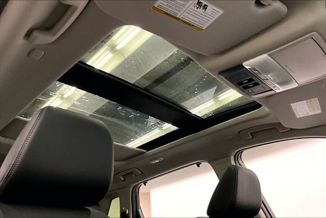 New 2026 Nissan Rogue Platinum image 34