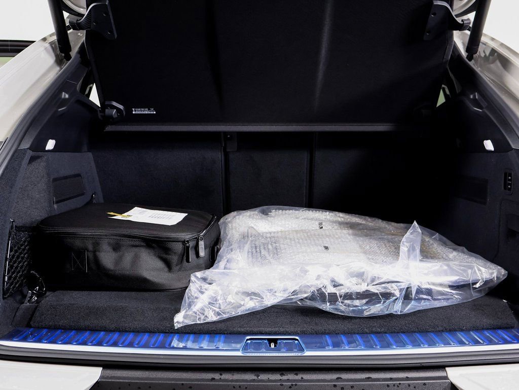 New 2026 Porsche Cayenne S image 16