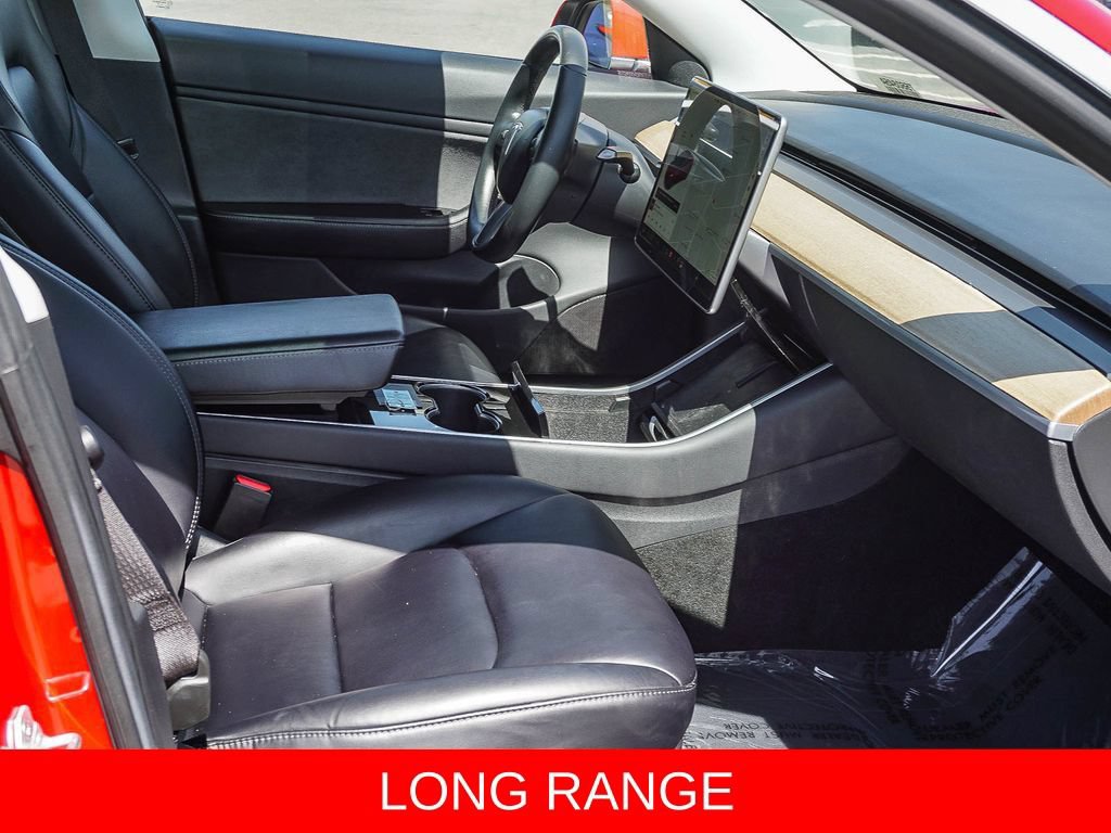 Used 2018 Tesla Model 3 Long Range RWD image 12