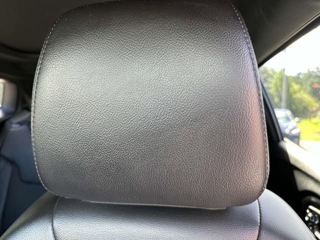 Used 2022 Jeep Compass Altitude w/ Sun and Sound Group image 11