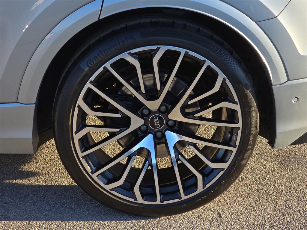 Used 2024 Audi SQ8 Premium Plus image 33