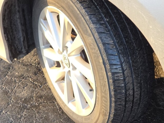 Used 2023 Toyota Camry LE w/ Convenience Package image 8