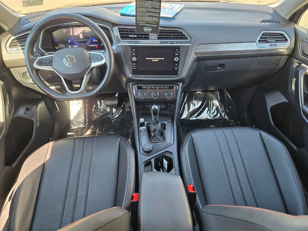 Used 2024 Volkswagen Tiguan Wolfsburg Edition AWD/4WD image 9