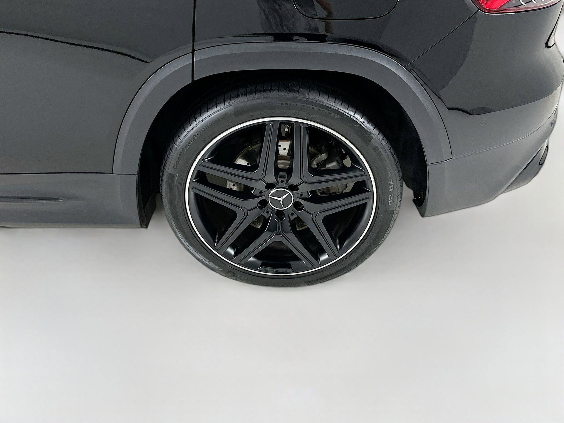 Used 2022 Mercedes-Benz GLB 35 AMG 4MATIC image 35