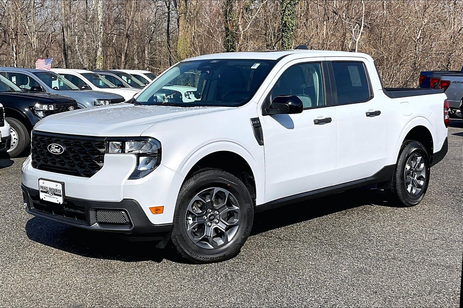 New 2026 Ford Maverick XLT w/ XLT Luxury Package AWD/4WD image 2
