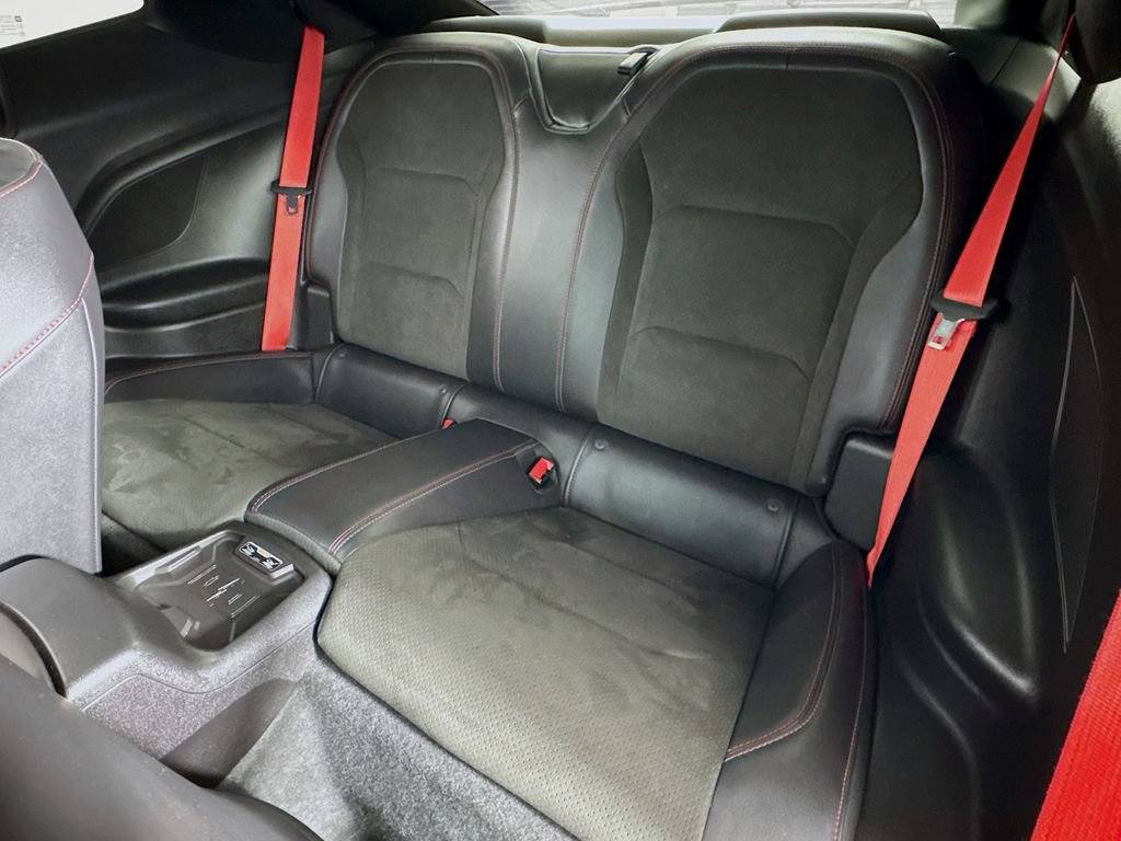Used 2018 Chevrolet Camaro ZL1 RWD image 16