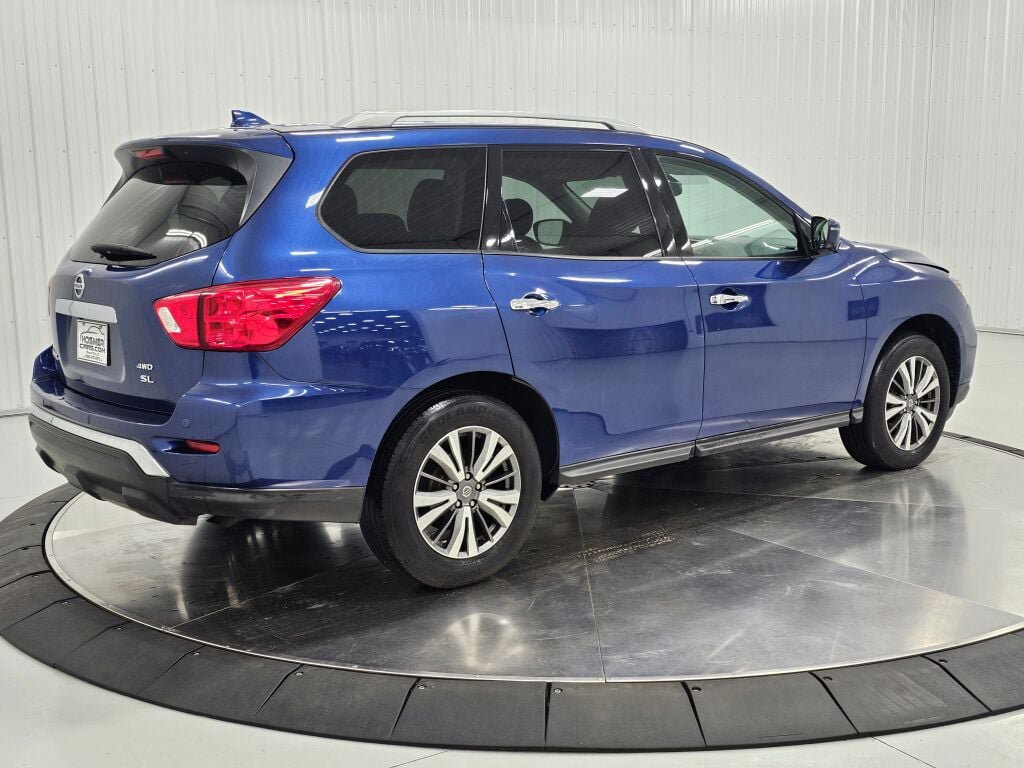 Used 2020 Nissan Pathfinder SL AWD/4WD image 5