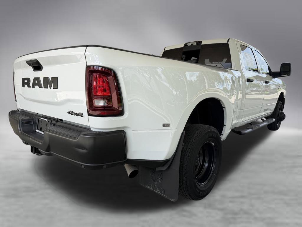 Used 2025 RAM 3500 Tradesman AWD/4WD image 3