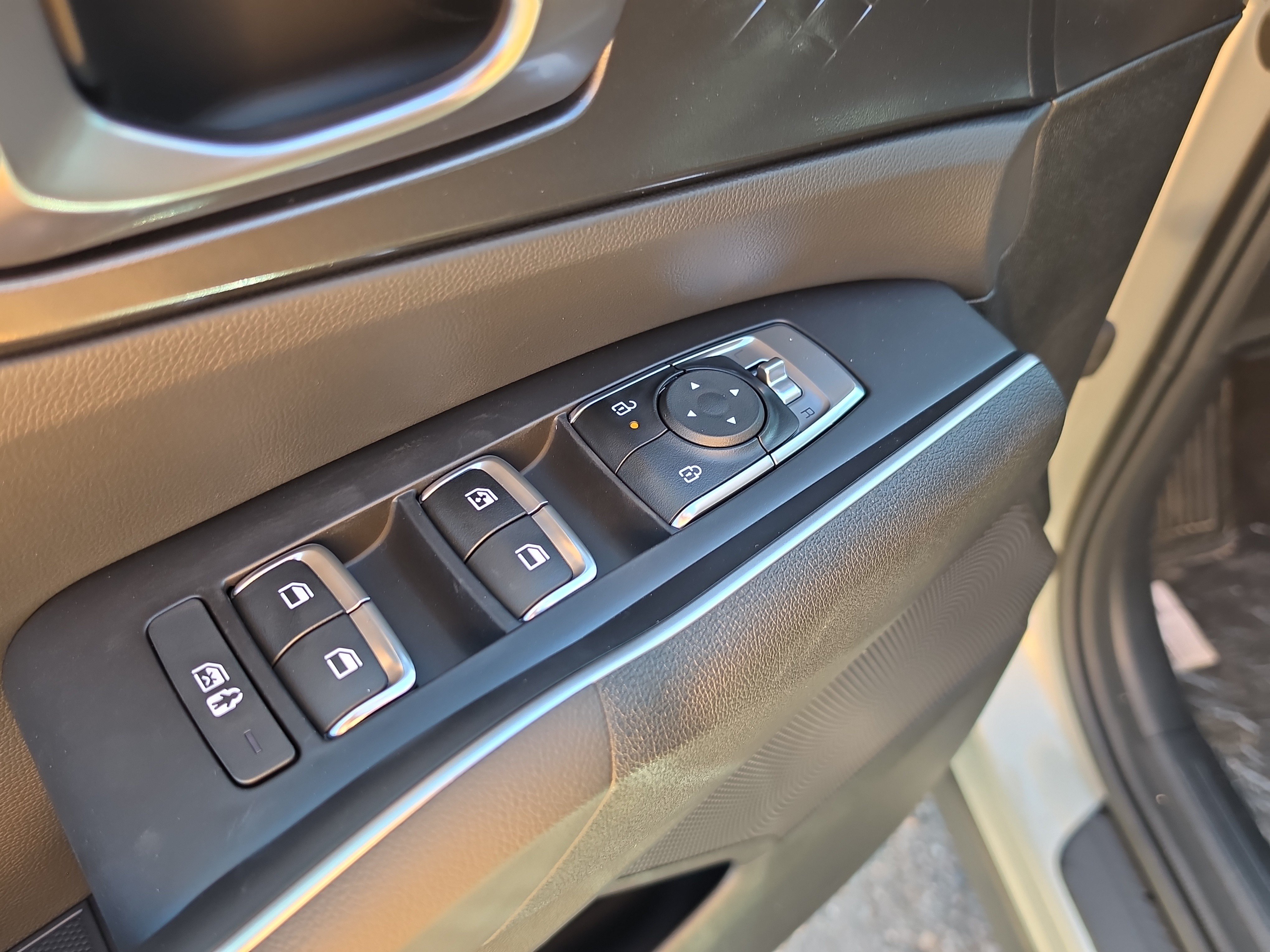New 2026 Kia Sorento LX FWD image 19