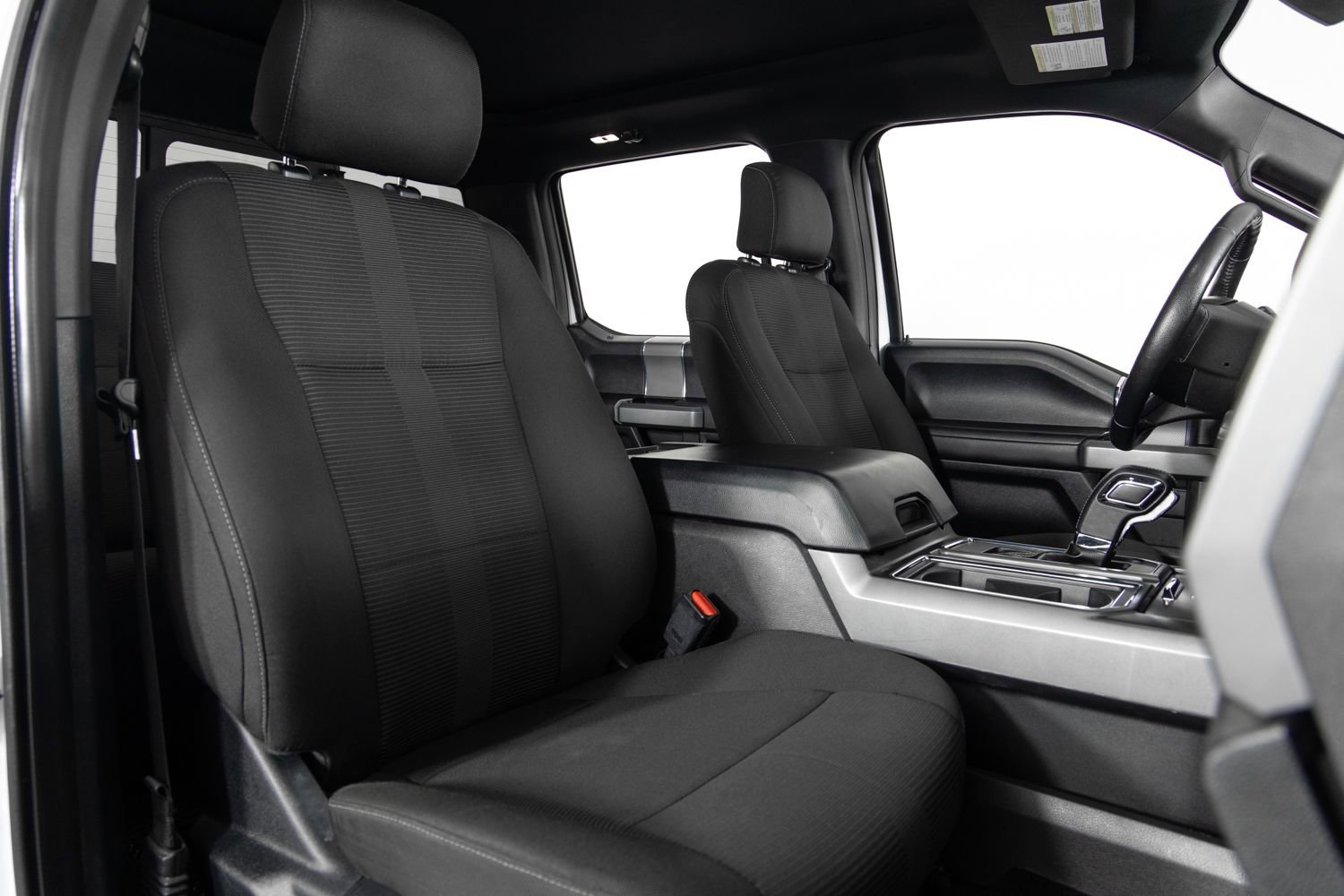 Used 2015 Ford F150 XLT w/ Equipment Group 302A Luxury image 27