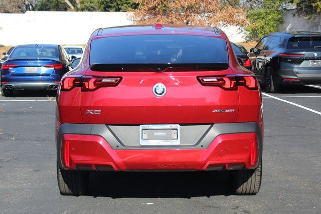 Used 2025 BMW X2 xDrive28i w/ Convenience Package image 7