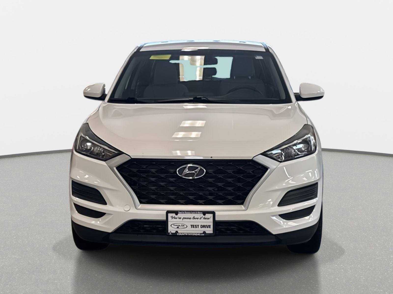 Used 2019 Hyundai Tucson SE image 2
