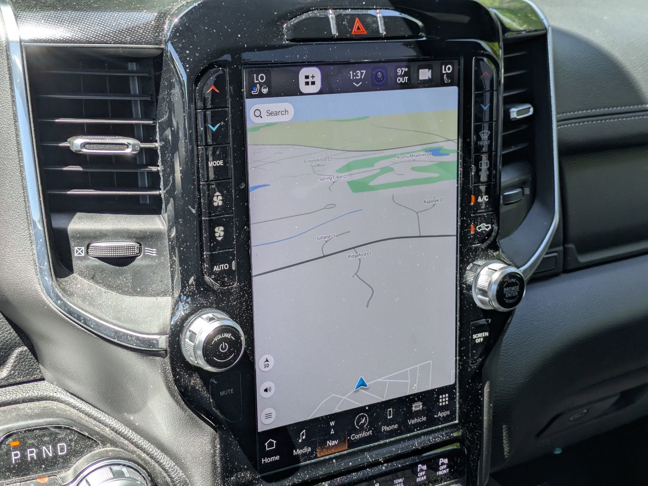 Used 2022 RAM 1500 Laramie w/ Sport Appearance Package AWD/4WD image 19