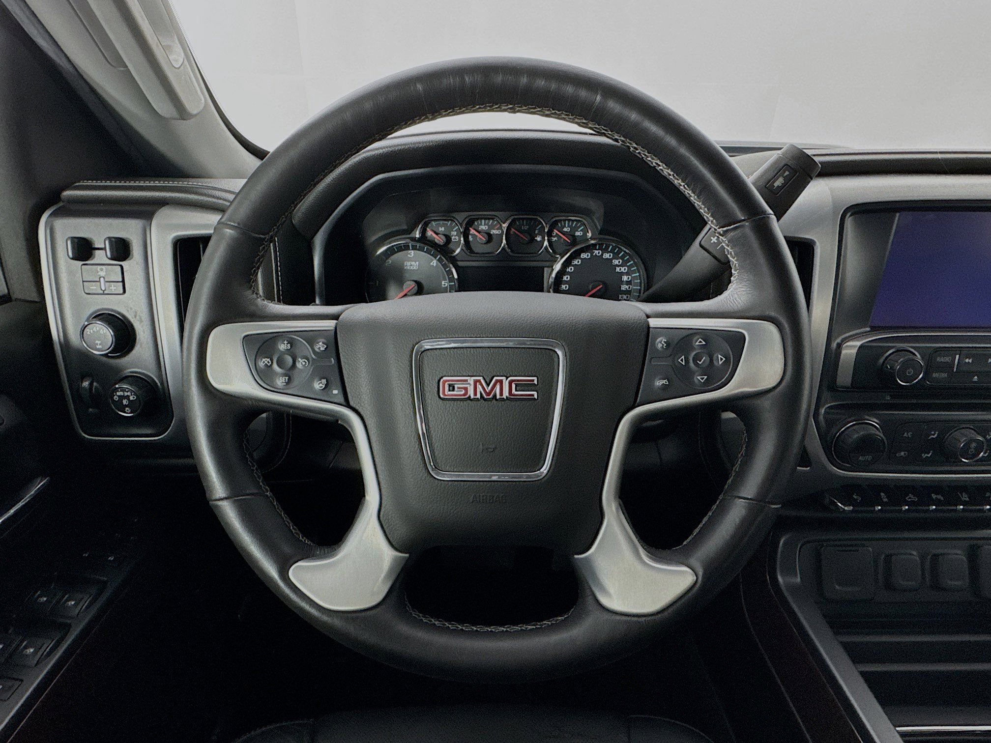 Used 2017 GMC Sierra 2500 SLT AWD/4WD image 11