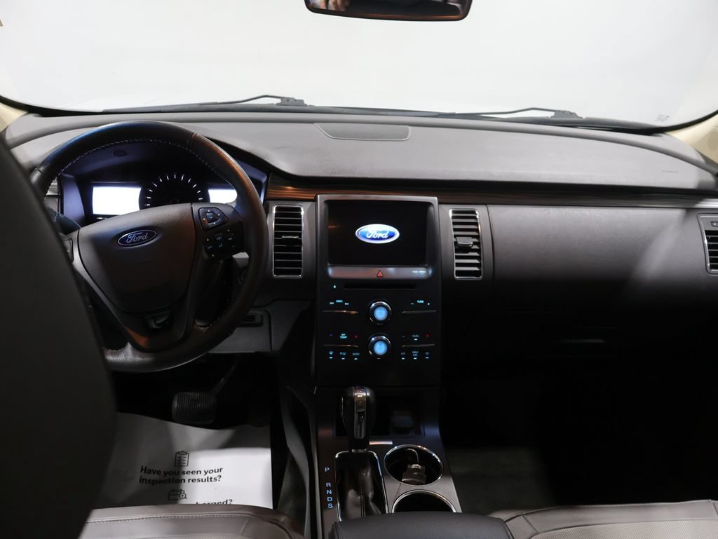 Used 2018 Ford Flex SEL w/ Equipment Group 202A FWD image 17