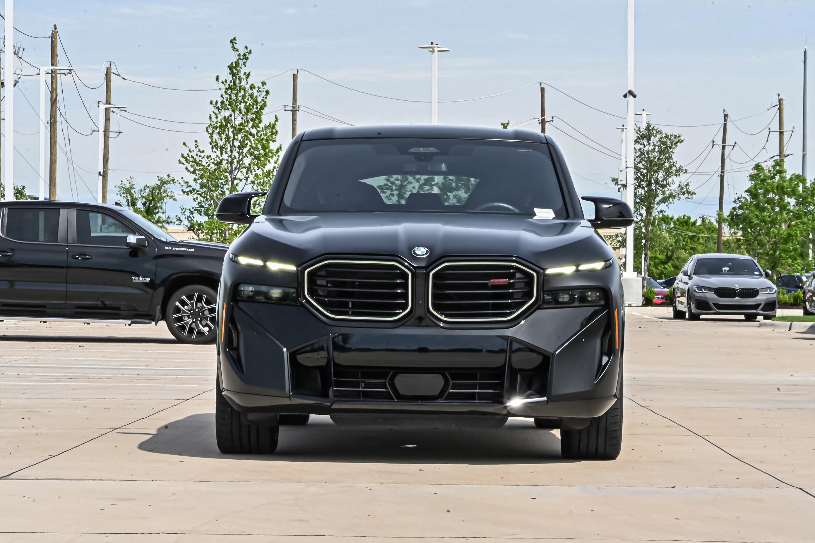 Used 2025 BMW XM Label Red image 3