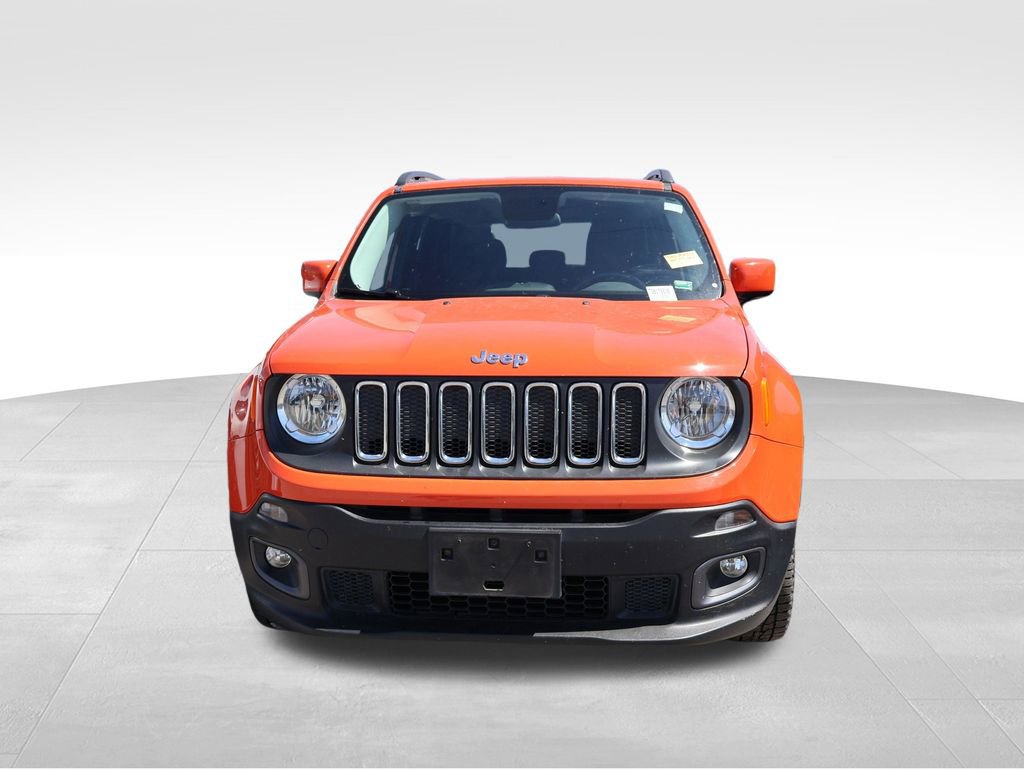 Used 2015 Jeep Renegade Latitude AWD/4WD image 5