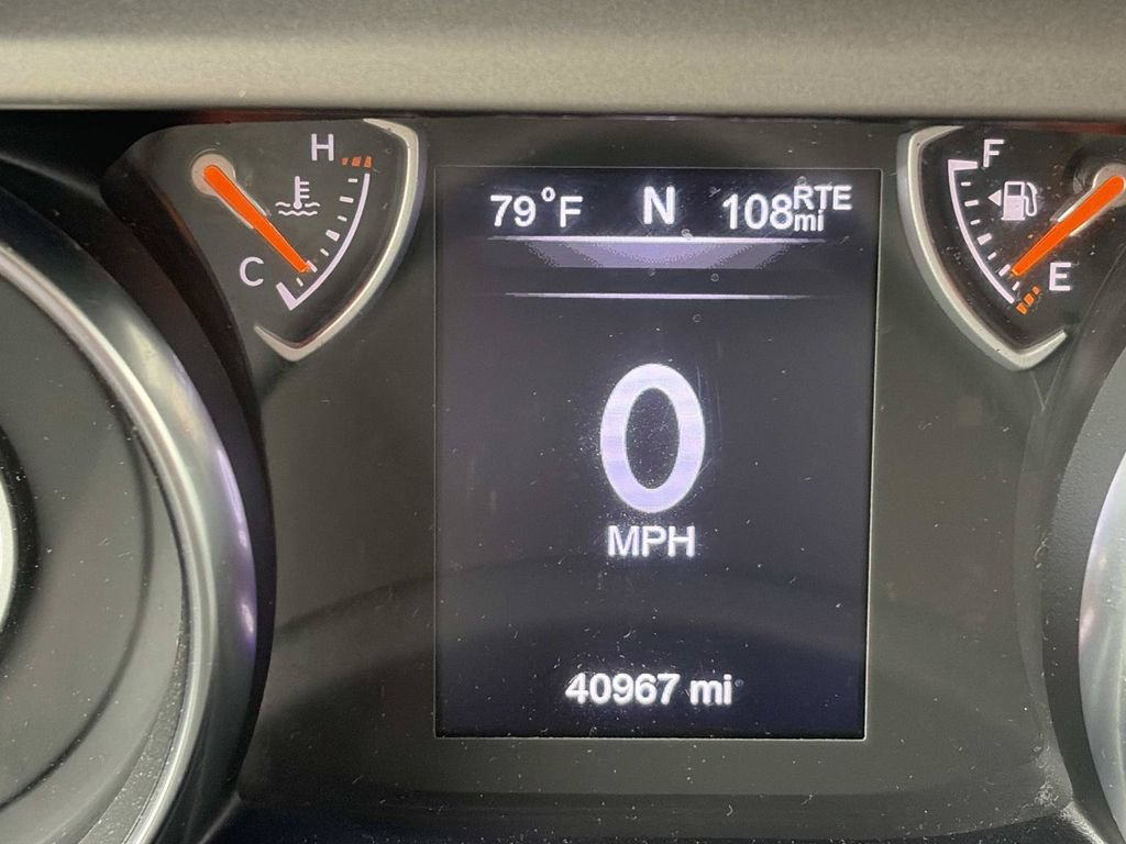 Used 2019 Jeep Wrangler Sport AWD/4WD image 13