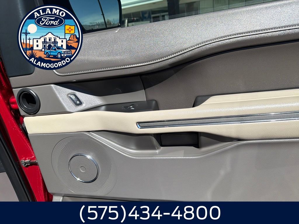 Used 2019 Ford Expedition Max XLT w/ Equipment Group 202A image 18