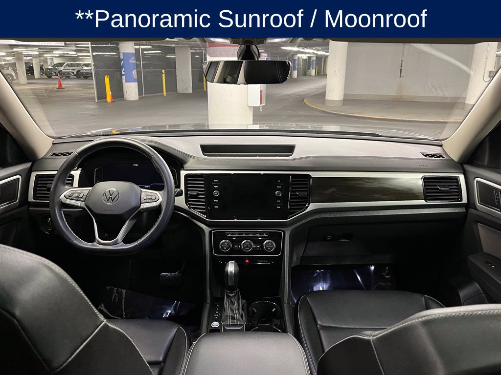 Used 2023 Volkswagen Atlas SE w/ Panoramic Sunroof Package FWD image 7
