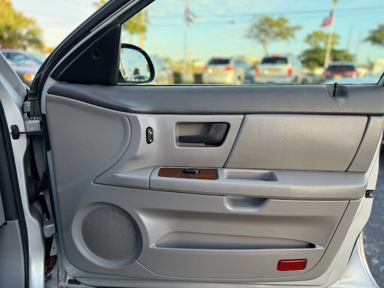 Used 2003 Mercury Sable LS Premium image 19