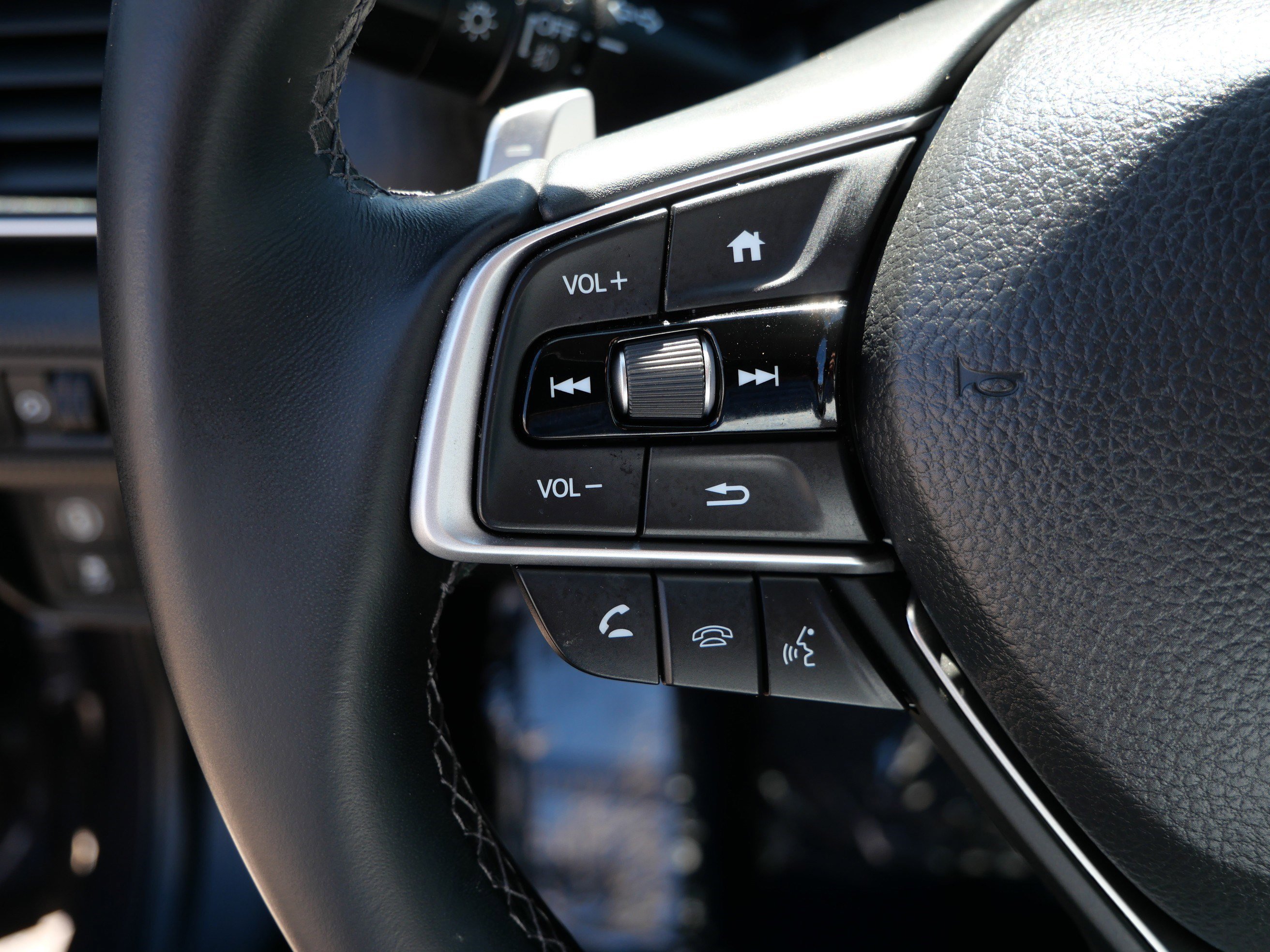Used 2019 Honda Accord EX-L image 28