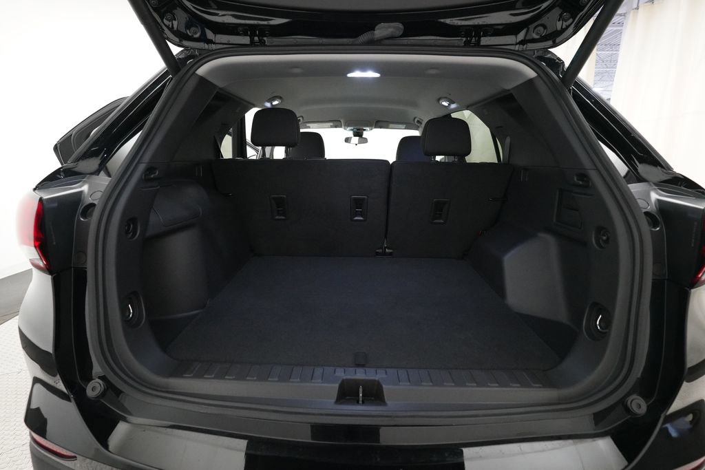 Certified 2024 Chevrolet Equinox LT w/ LPO, Floor Liner Package image 10