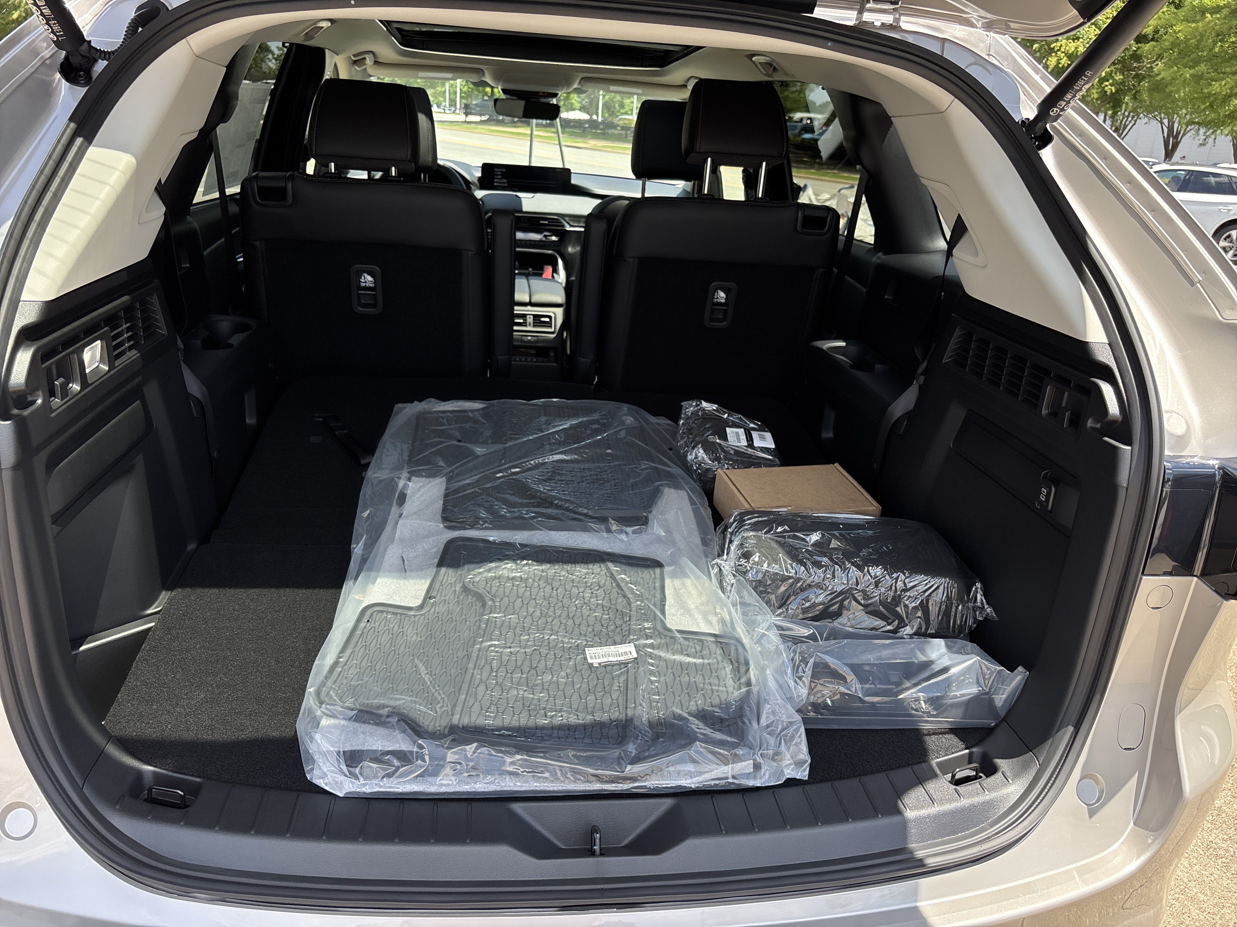 New 2026 MAZDA CX-90 3.3 Turbo w/ Premium Sport Pkg AWD/4WD image 7
