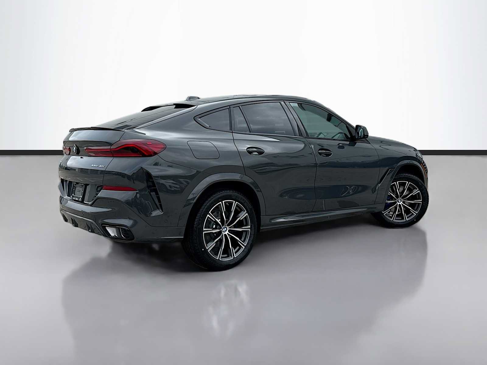 New 2027 BMW X6 xDrive40i AWD/4WD image 3