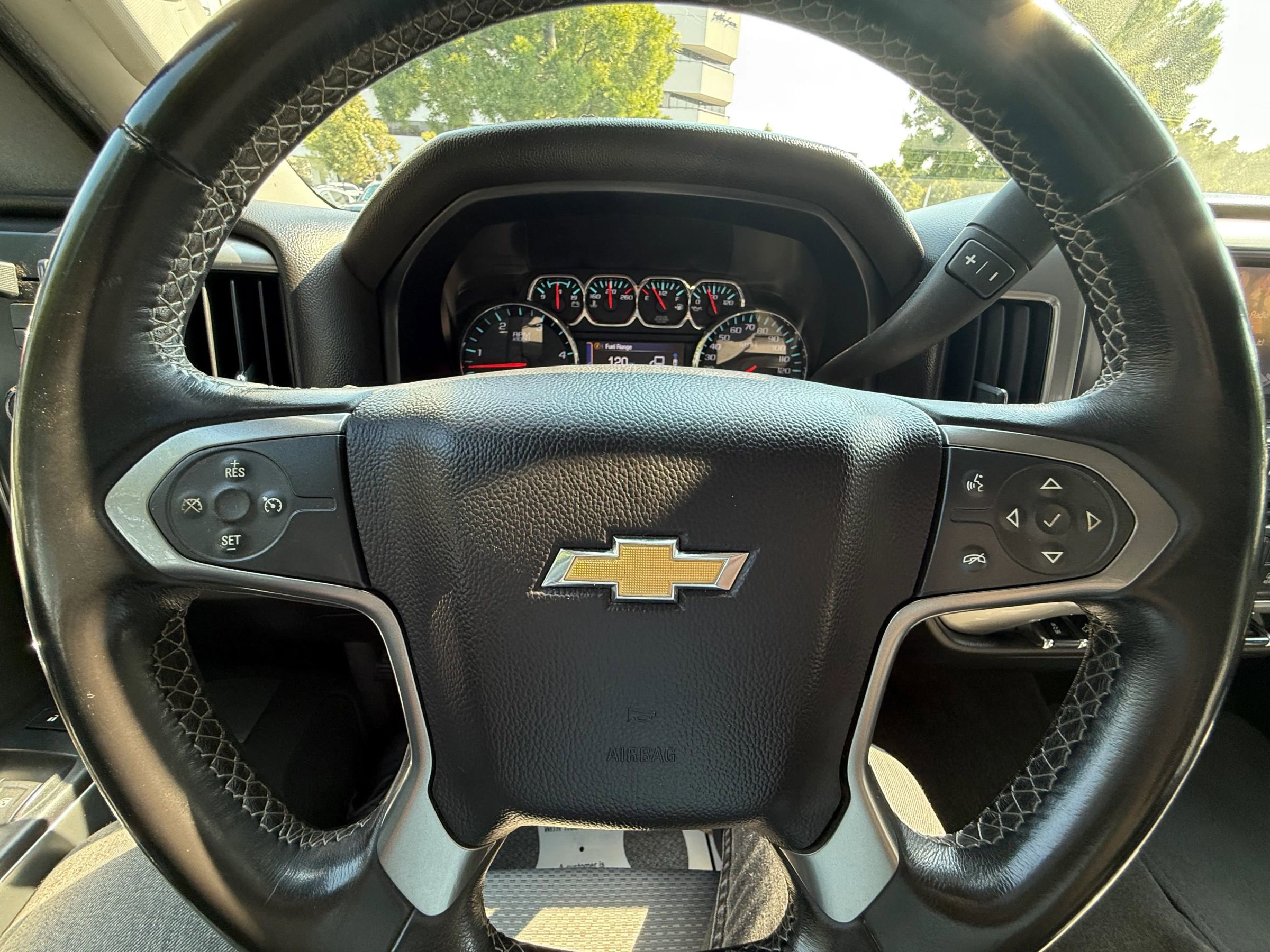 Used 2015 Chevrolet Silverado 2500 LT w/ LT Convenience Package image 22