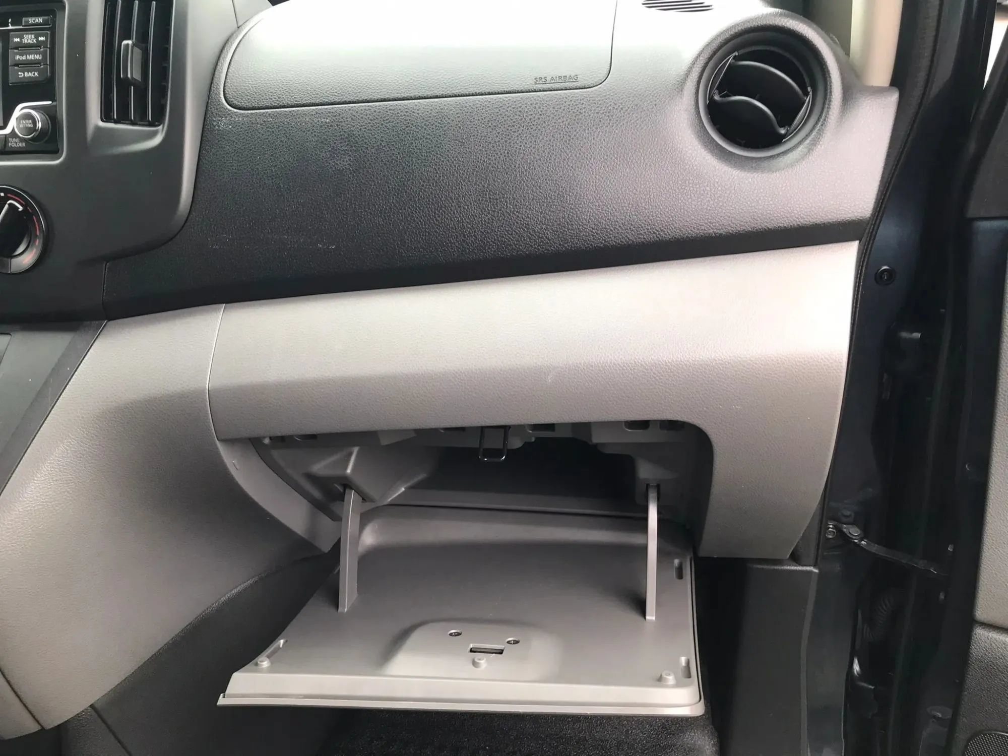 Used 2019 Nissan NV200 SV FWD image 42