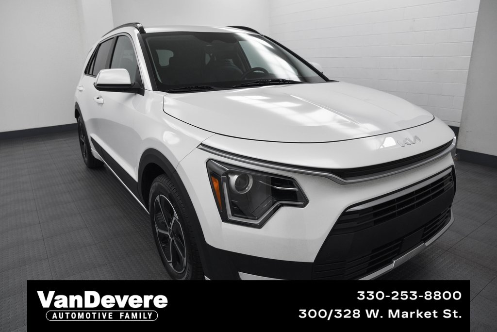 Used 2023 Kia Niro EX