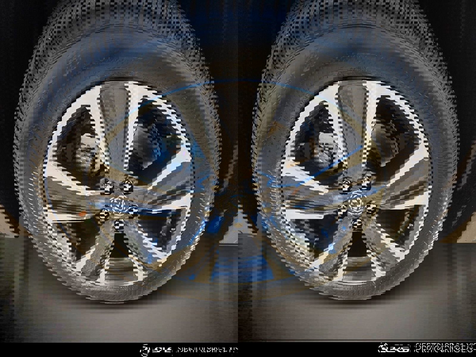 New 2026 Lexus UX 300h FWD image 9