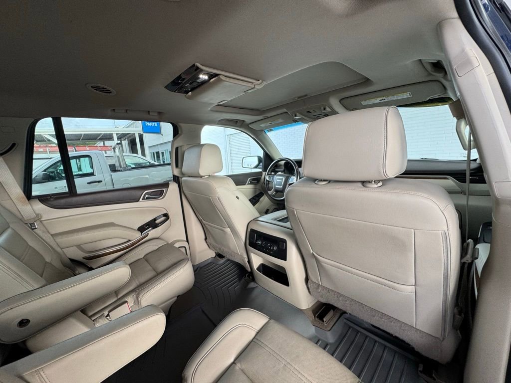Used 2019 GMC Yukon Denali w/ Denali Ultimate Package image 28