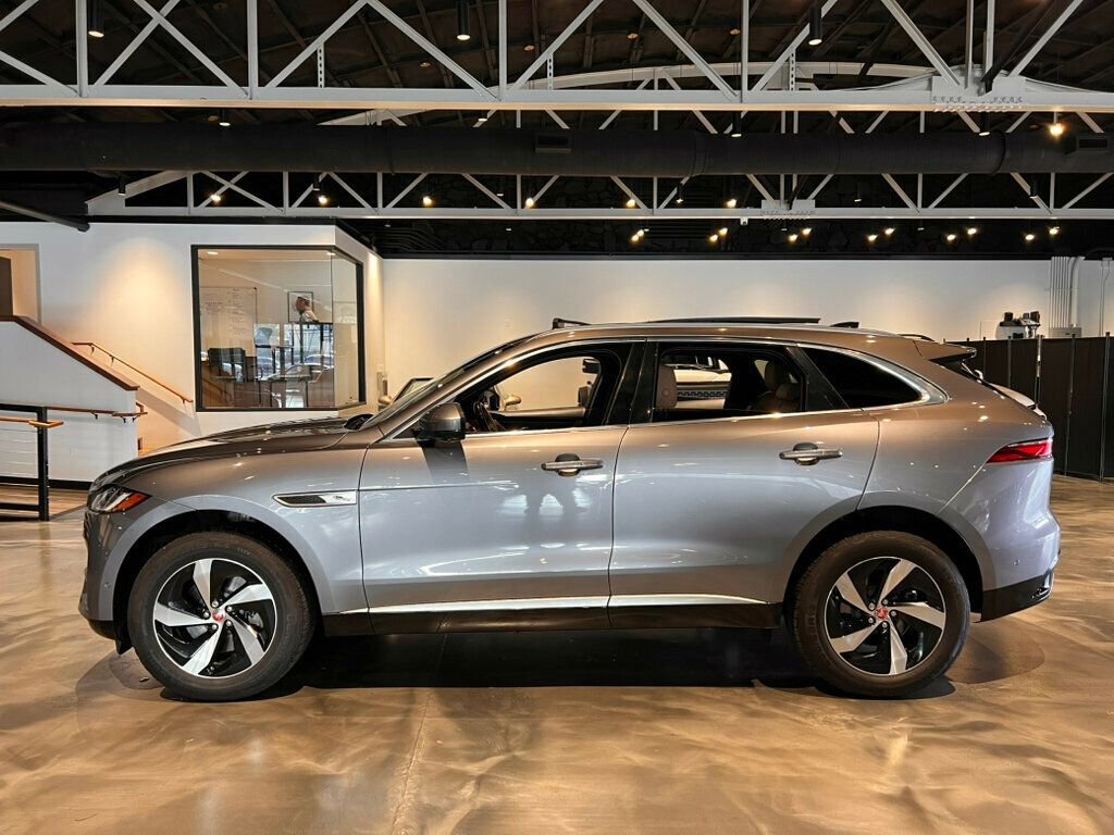 Used 2021 Jaguar F-PACE S image 3
