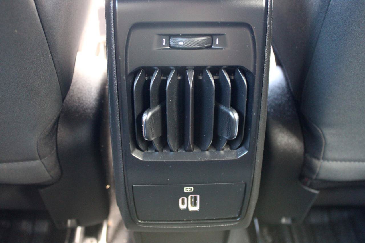 Used 2024 Dodge Hornet R/T w/ R/T Blacktop Package AWD/4WD image 37